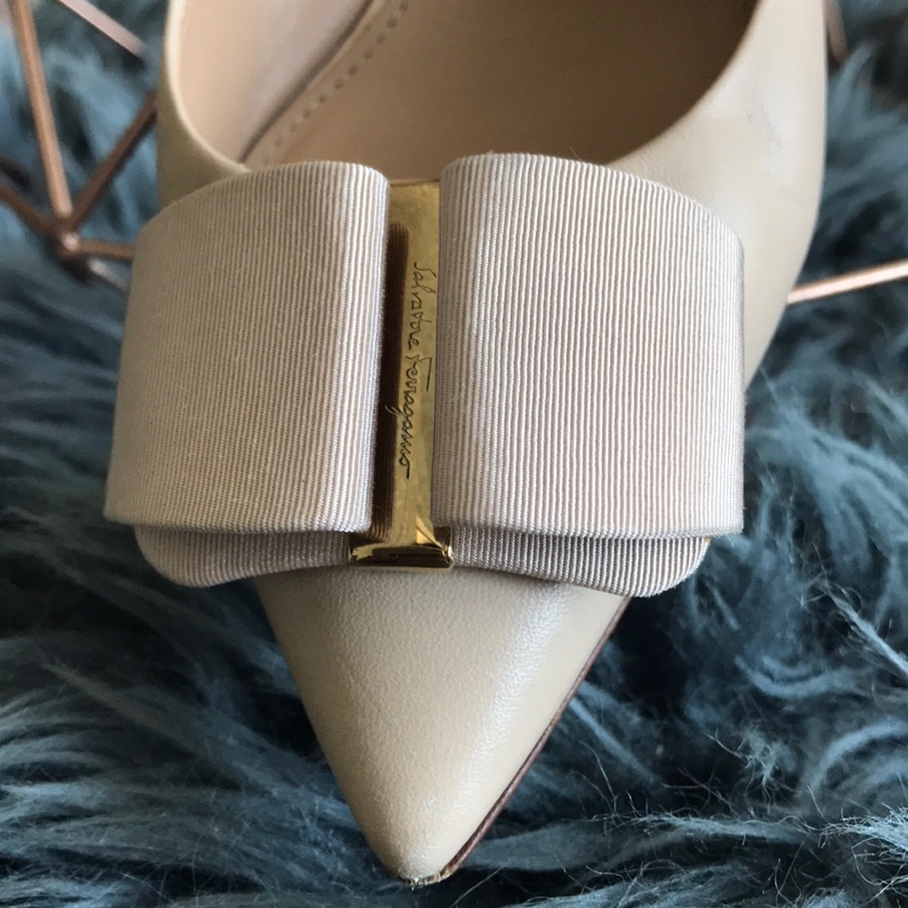 💯Authentic Ferragamo Mimi’70 Bow Detail Pumps - Picture 3 of 7
